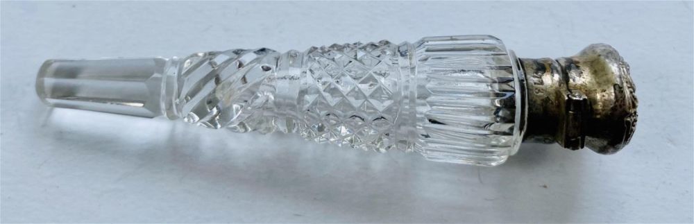 Lot 345: Perfume bottle glass vintage sterling cap