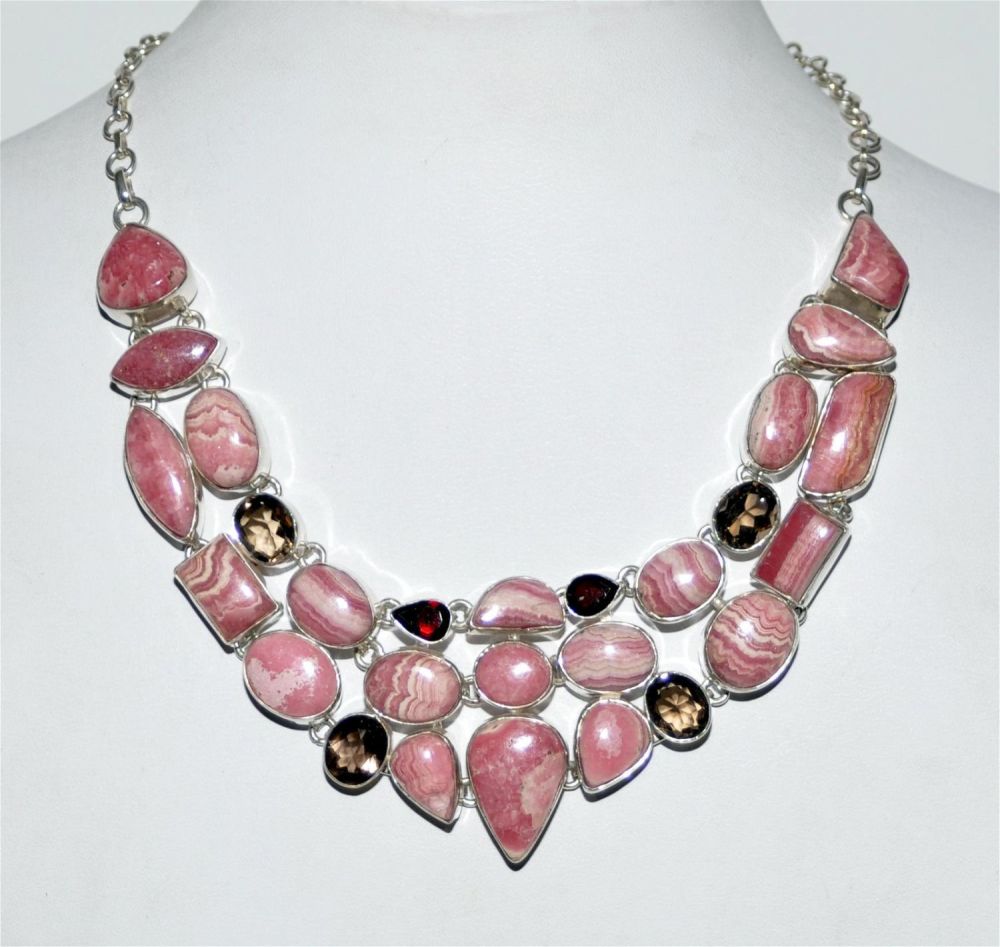 Lot 441: Rhodochrosite garnet necklace sterling