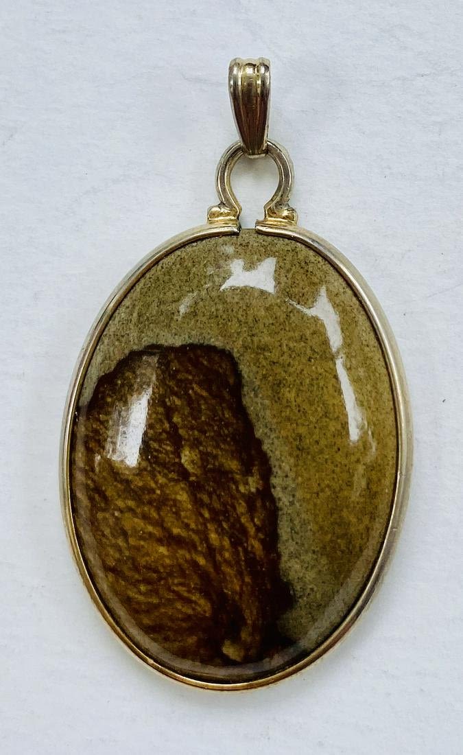 Lot 222: Sterling picture jasper pendant