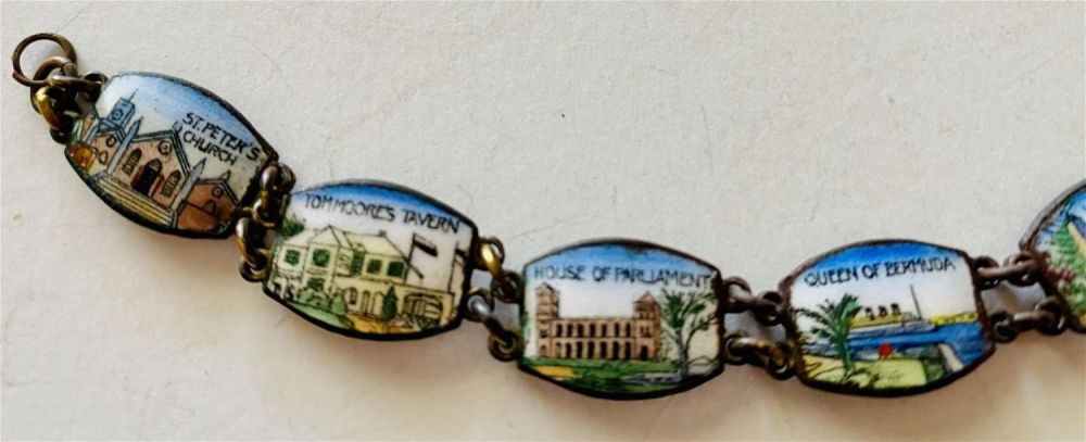 Lot 251: Souvenir enamel bracelet vintage