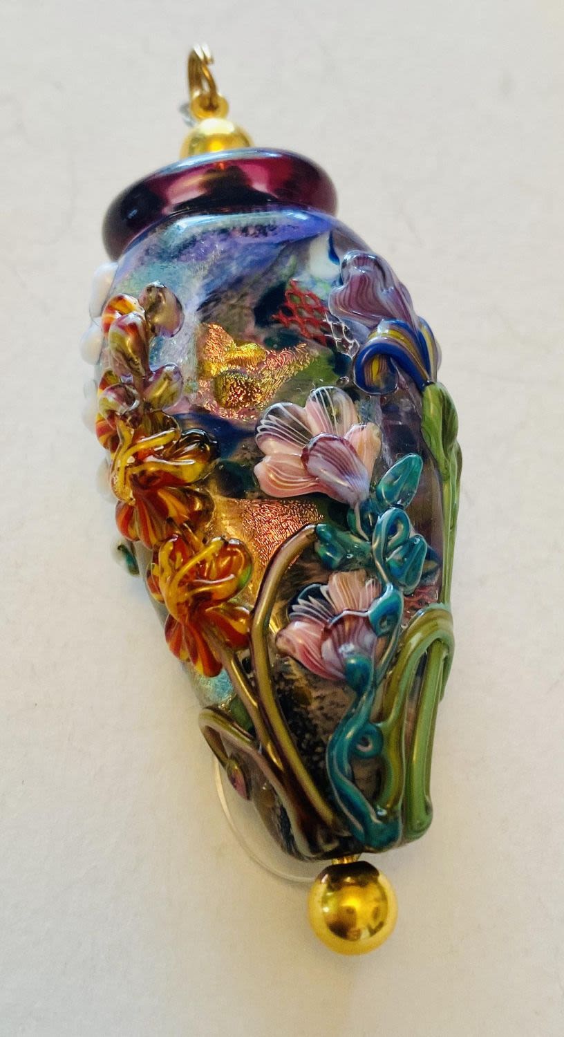 Lot 269: Leah Fairbanks custom glass bead