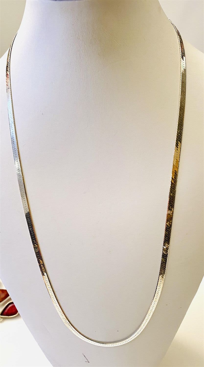 Lot 301: Sterling herringbone chain marked 925
