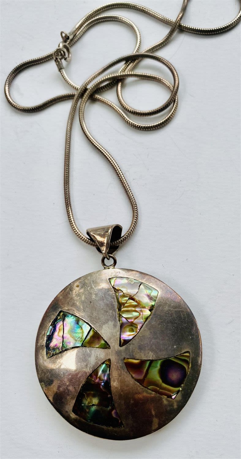 Lot 370: Abalone inlaid sterling large pendant Mexican
