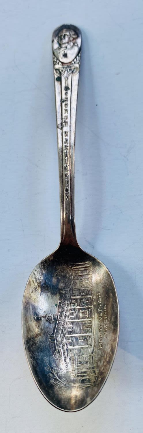 Lot 373: George Washington souvenir spoon