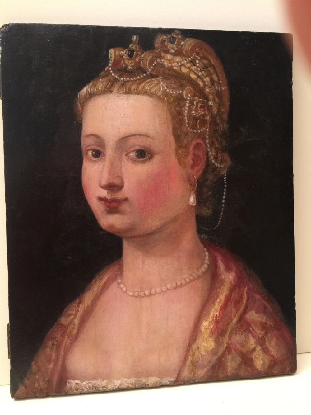 Lot 425: Oil painting - c 1550's early portrait