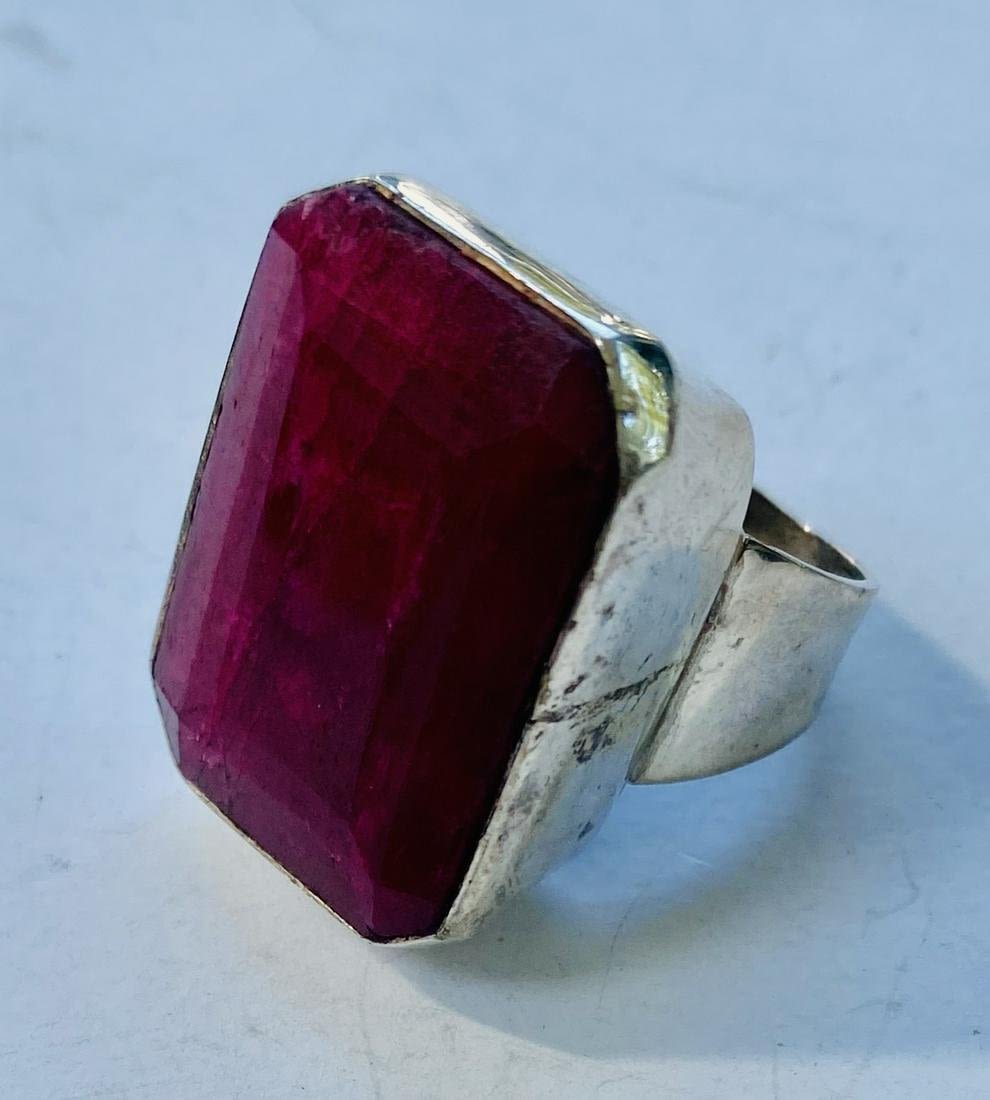 Lot 429: Sterling ruby ring large