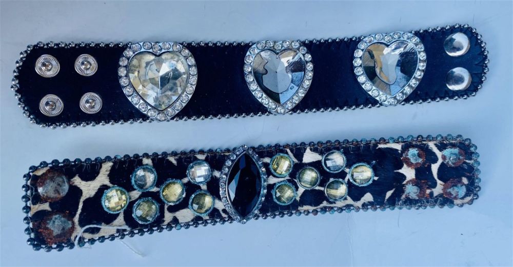Lot 276: 2 leather vintage wide bracelets