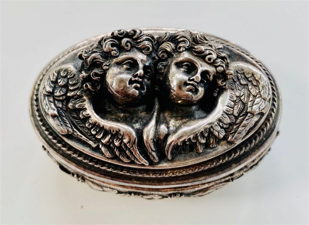 Lot 171: Hendryk WInograd signed sterling cherubs box