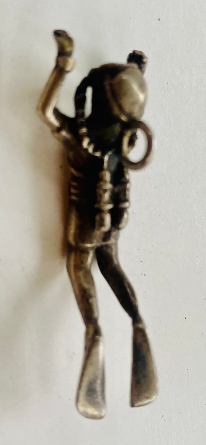 Lot 174: Scuba diving sterling charm