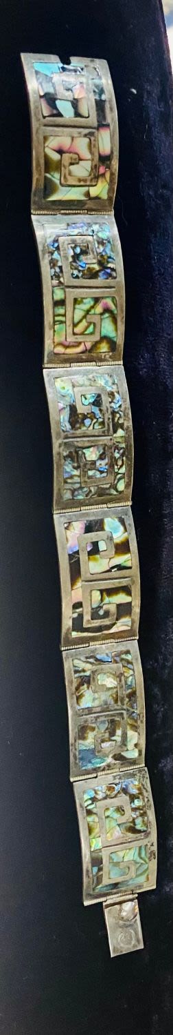 Lot 323: Antique Mexican inlaid abalone sterling bracelet