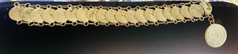 Lot 506: Antique coin bracelet- 1945 Cinco centavos