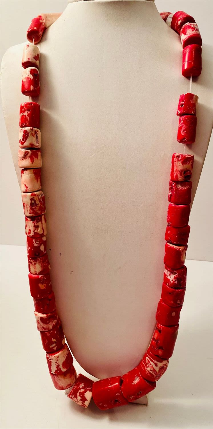 Lot 61: Massive red coral strand