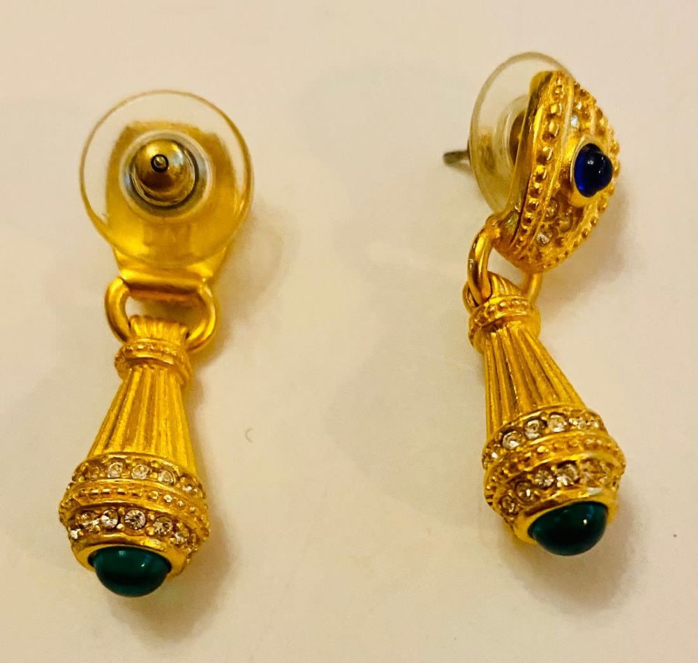 Lot 512: Franklin Mint earrings - dangle long