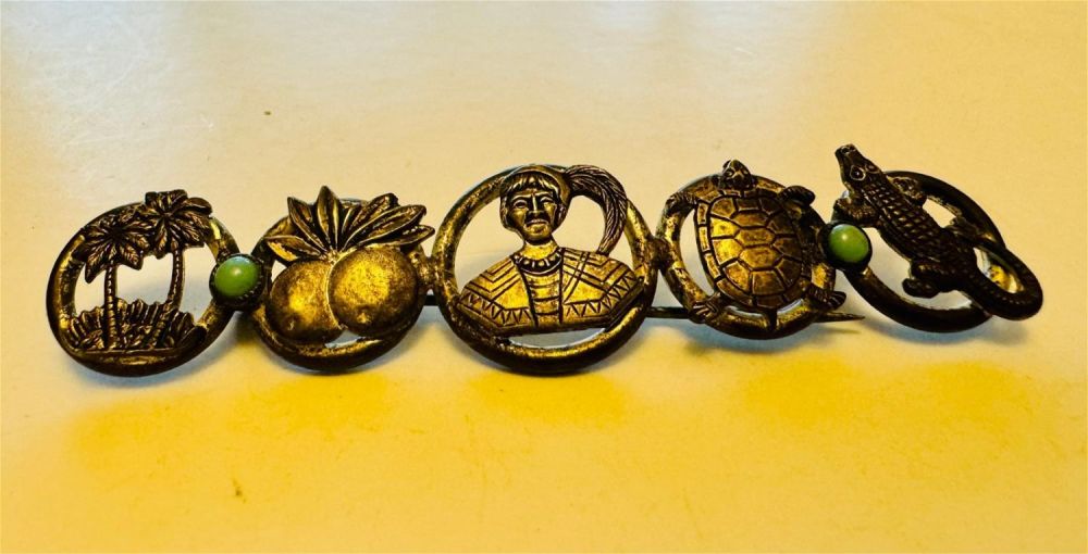 Lot 315: Vintage Florida pin with 5 different scenic emblems in sterling