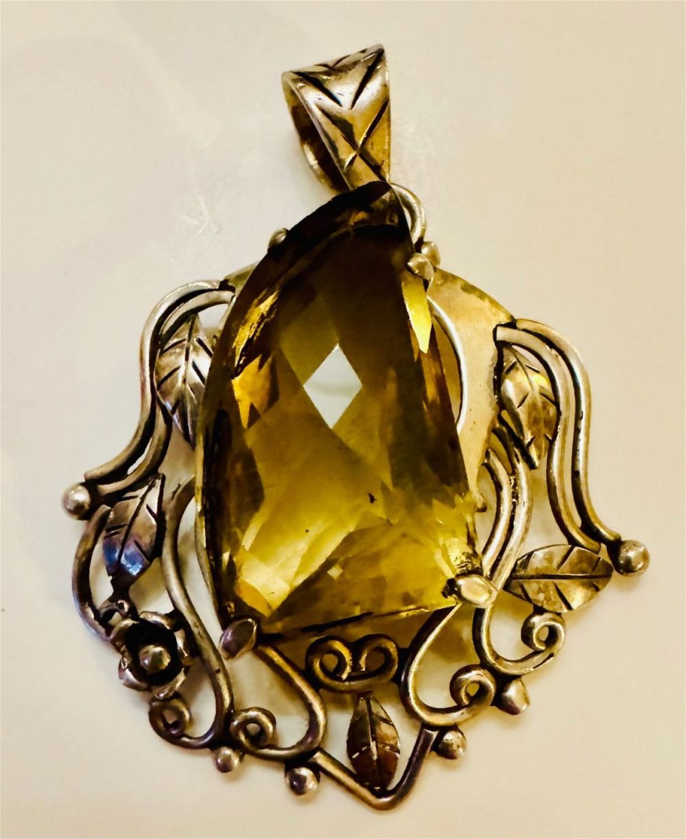 Lot 125: Lemon quartz sterling large pendant