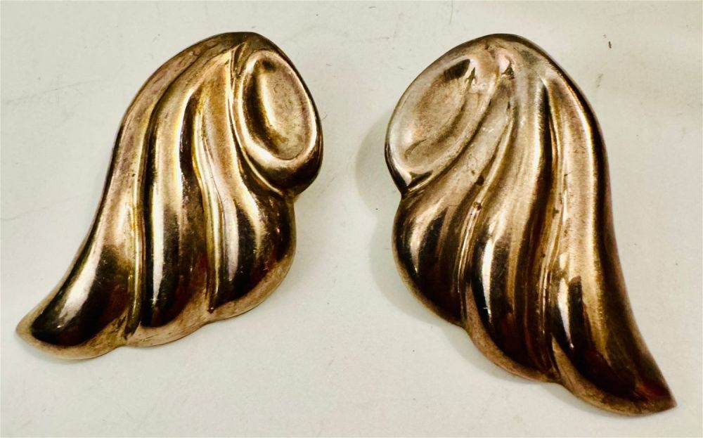 Lot 192: Sterling vintage earrings Mexico Taxco signed