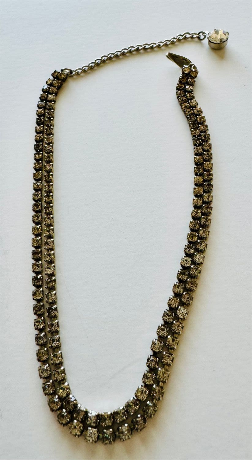 Lot 193: Rhinestone double necklace vintage