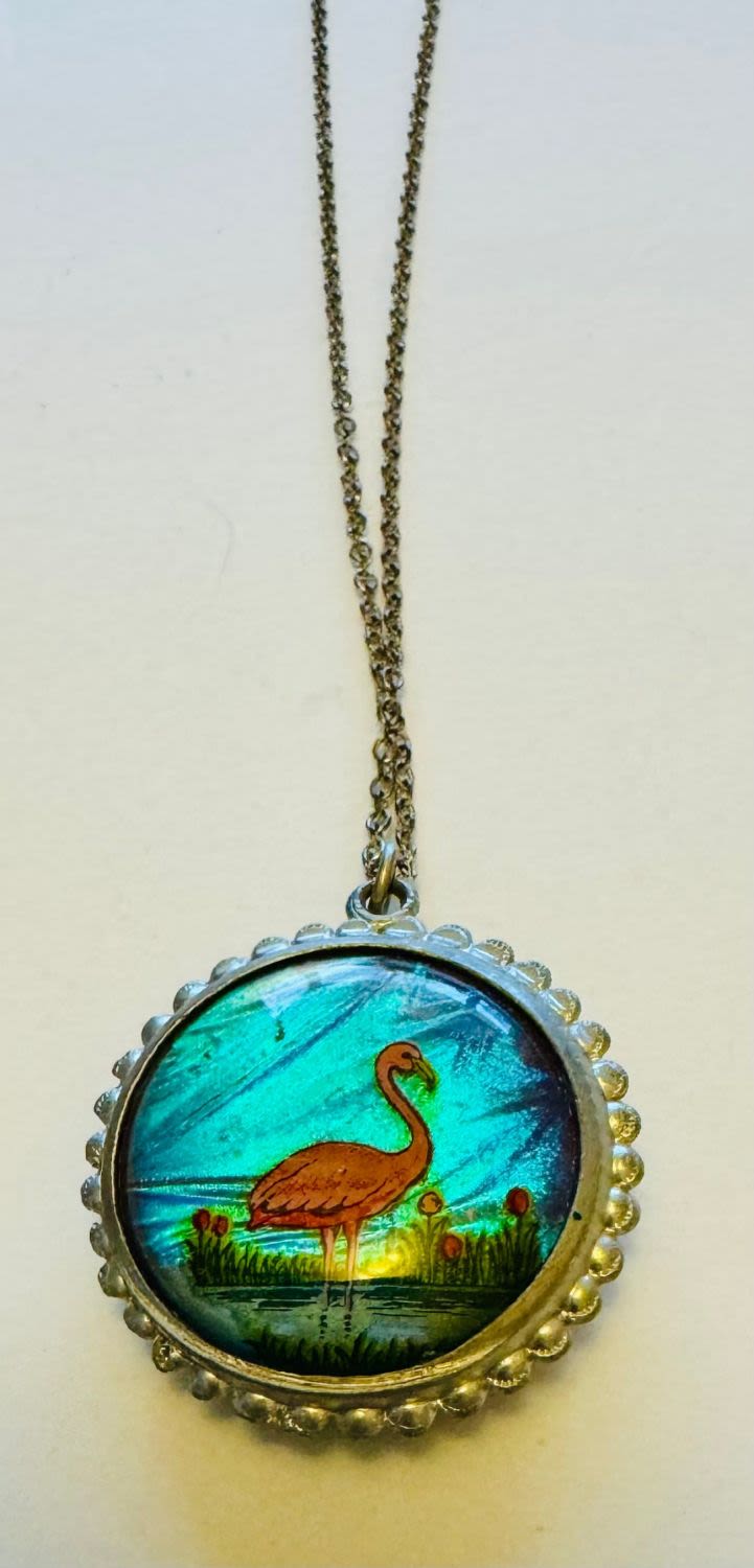Lot 225: Floridafly wing flamingo/reversible necklace