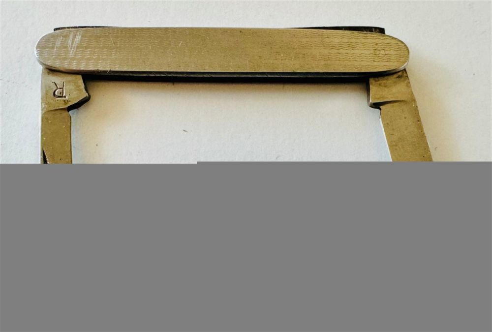 Lot 306: Antique silver tone 2 blade pocket knife.