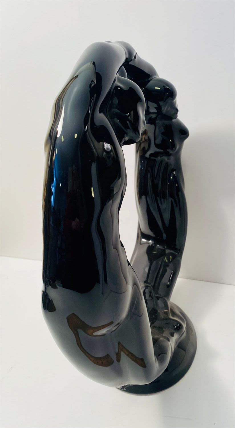 Lot 362: Circle of love vintage decorative statue