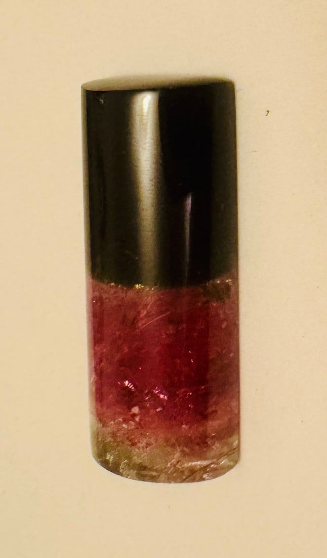 Lot 226: Watermelon tourmaline cabochon stone