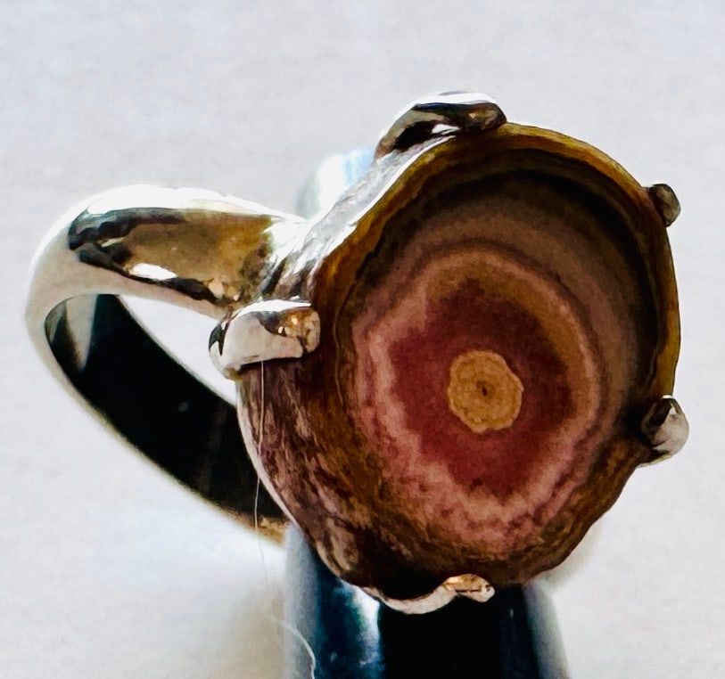 Lot 311: Rhodochrosite sterling ring prong set