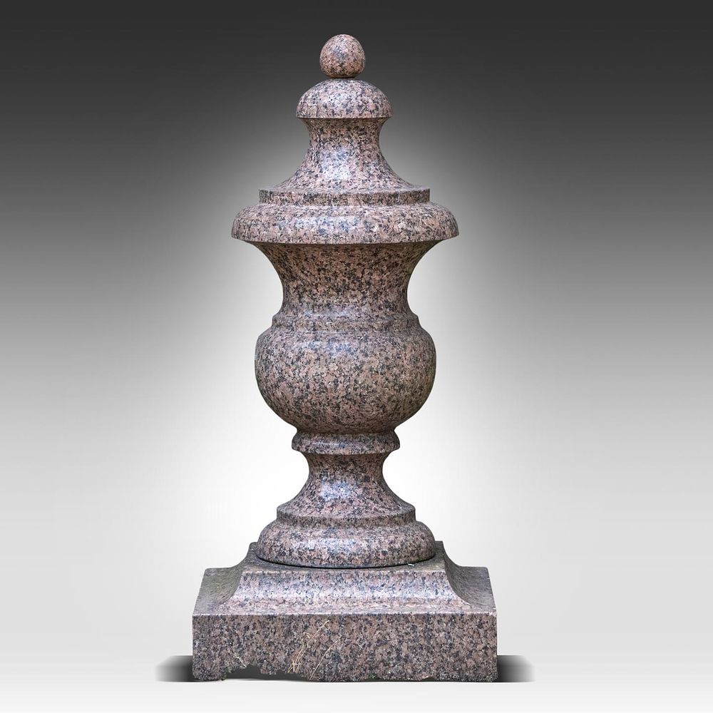 An Italian Rosa Porrino granite finial ornament, 20thC 71 x 47 x 35 cm. (27.9 x 18 1/2 x 13.7 in.). 