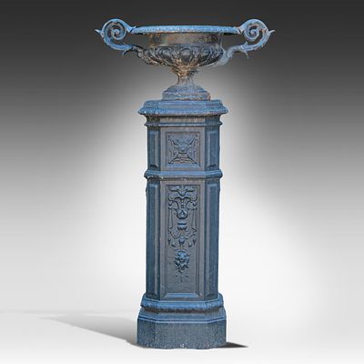 A Neoclassical cast iron jardiniere on stand, ca 1900 135 x 78 x 47 cm. (53.1 x 30.7 x 18 1/2 in.). 