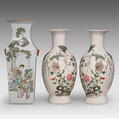 A pair of Chinese famille rose 'Flower Garden' vases, Republic period, H 41,5 cm - added a 
