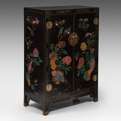 A tall Chinese lacquered two-door cabinet inset with fine mineral carvings, 20thC, H 128 - 43,3 