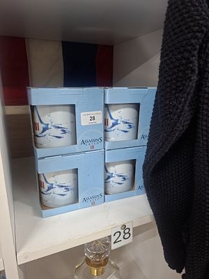 4x 2012 Assassins Creed III mugs new