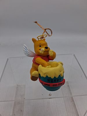 Grolier Christmas Magic collectable Winnie the Pooh. MIB