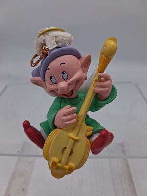 Grolier Christmas Magic Dopey