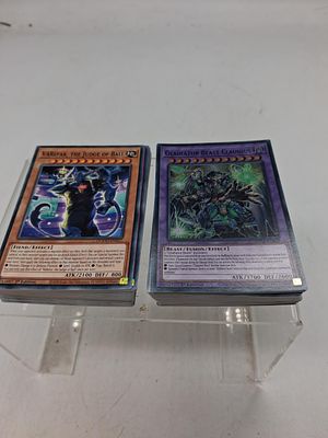 100 Yu-Gi-Oh cards, mint