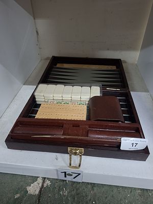 cased set of backgammon - nice and clean