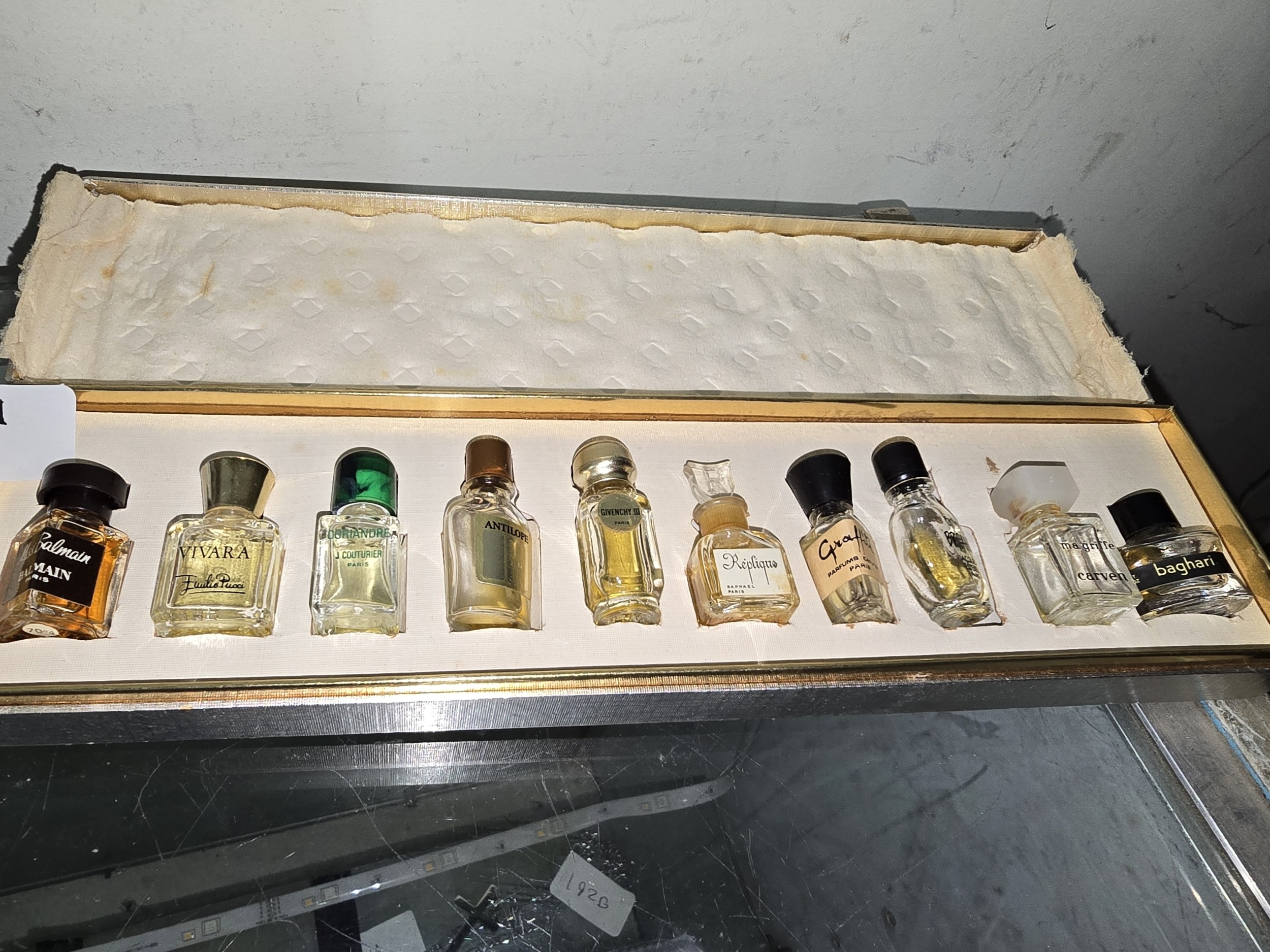 Lot 185