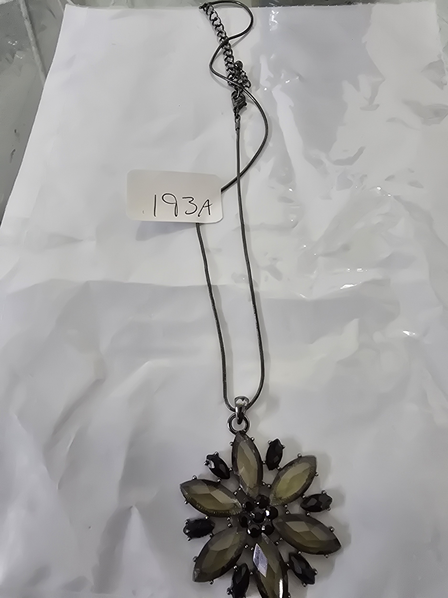 Lot 193a