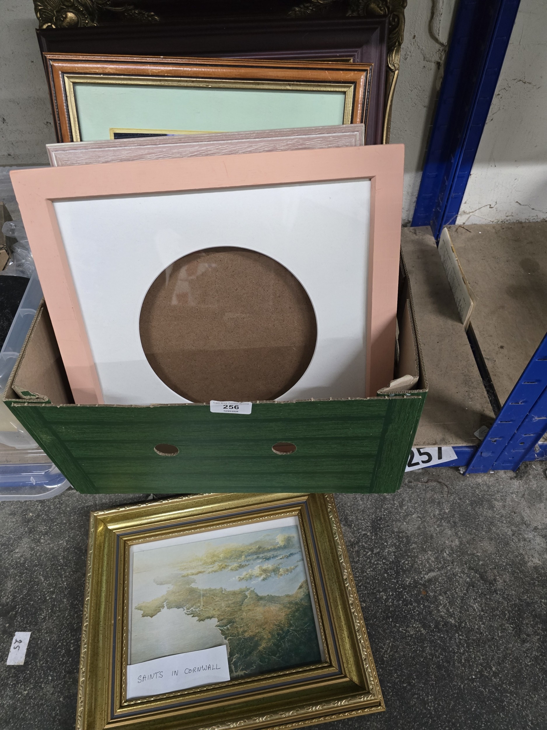 Lot 256