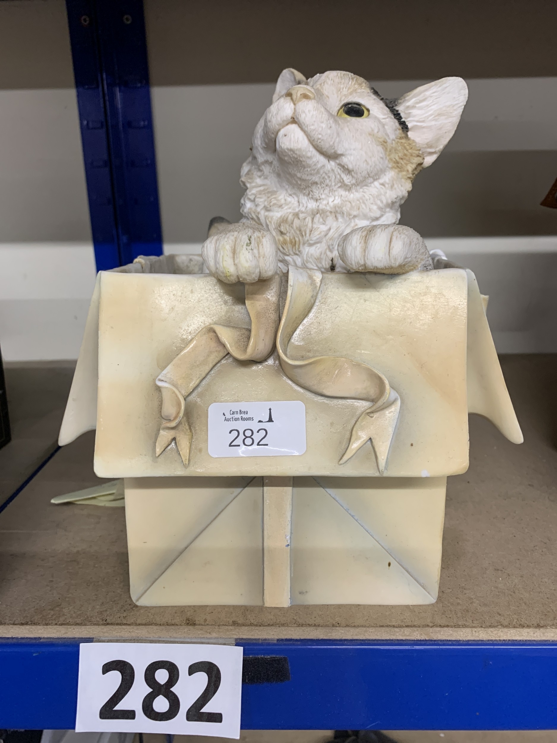 Lot 282