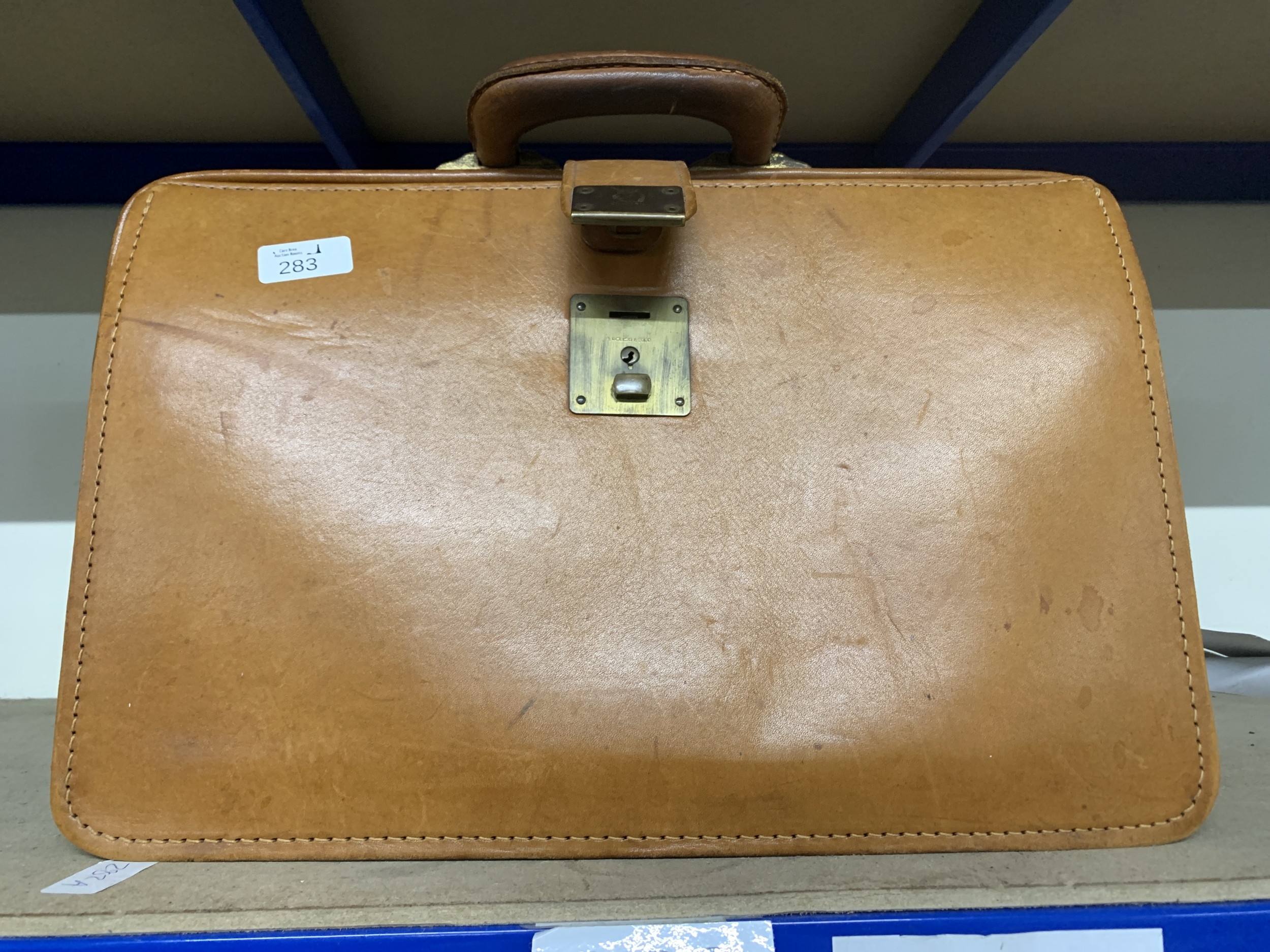 Lot 283