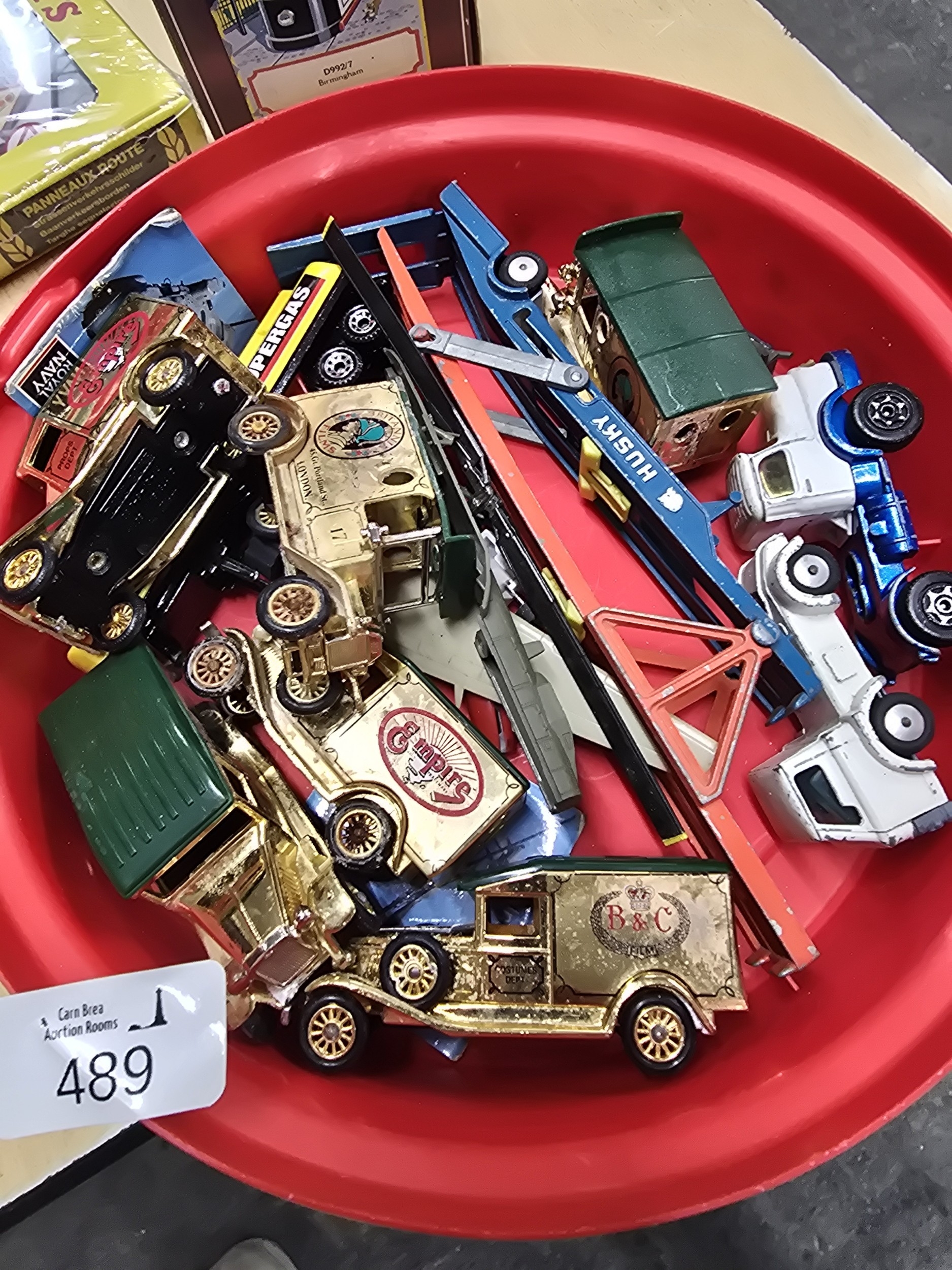 Lot 489
