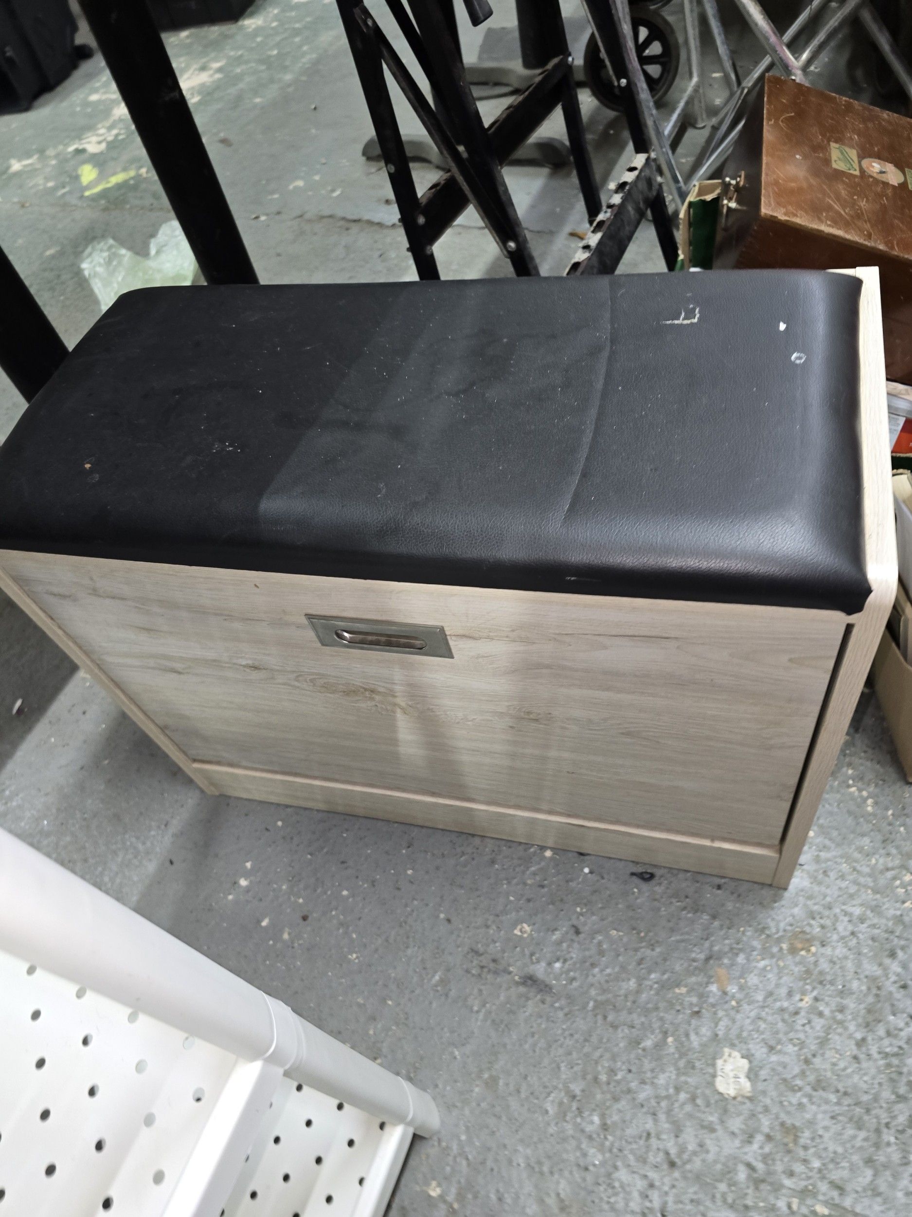 Lot 591