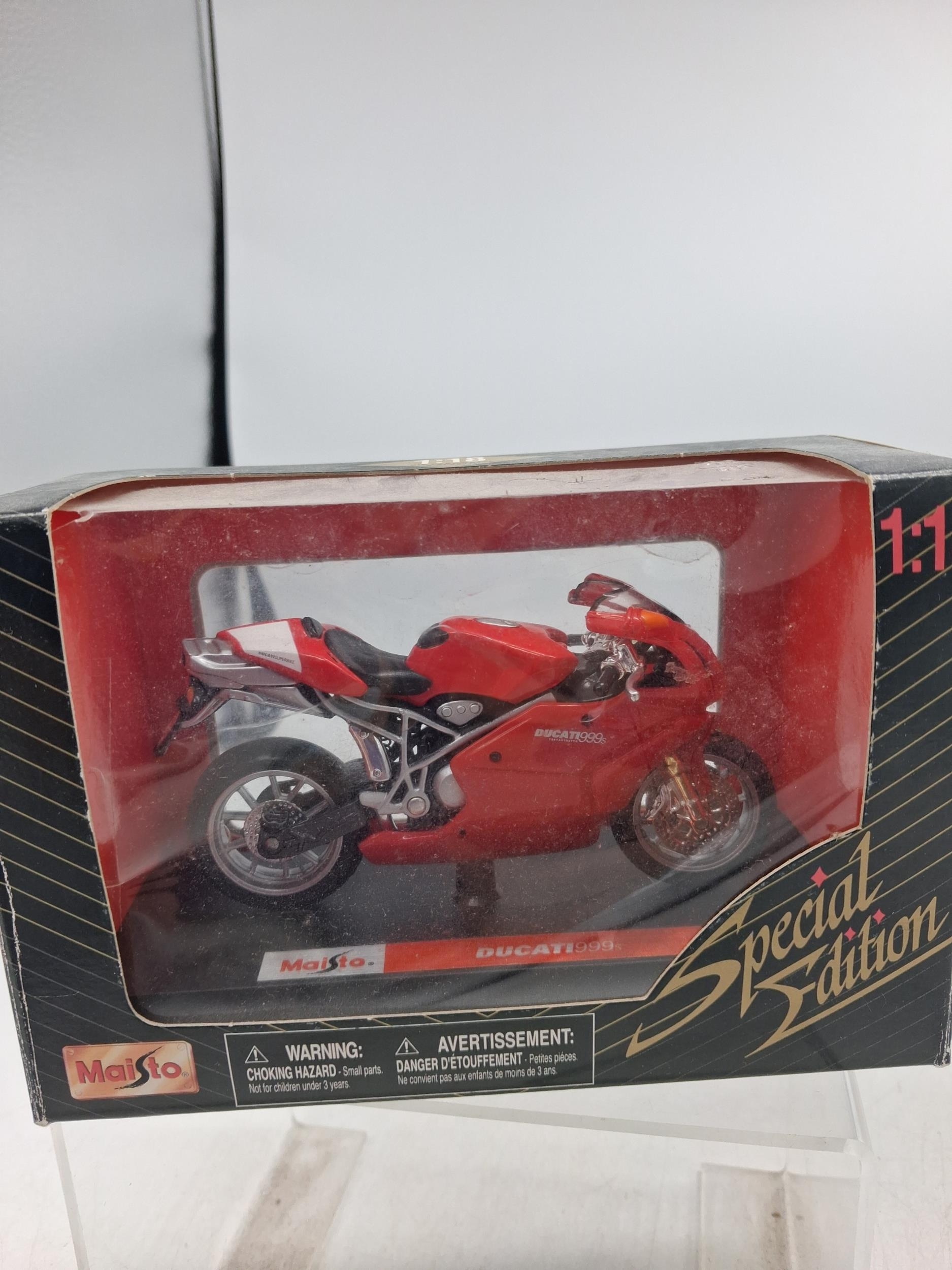 Lot 146