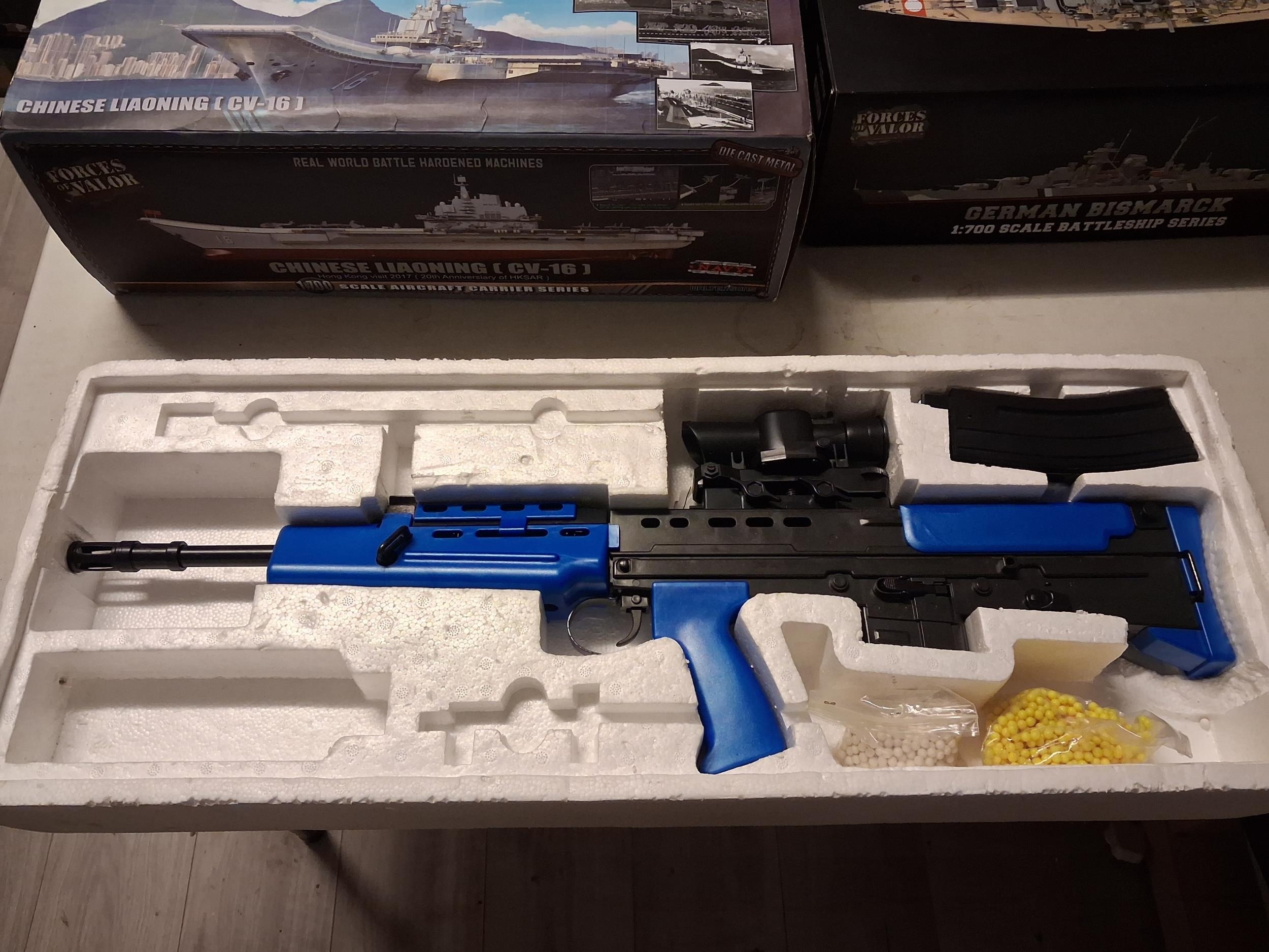 Lot 370