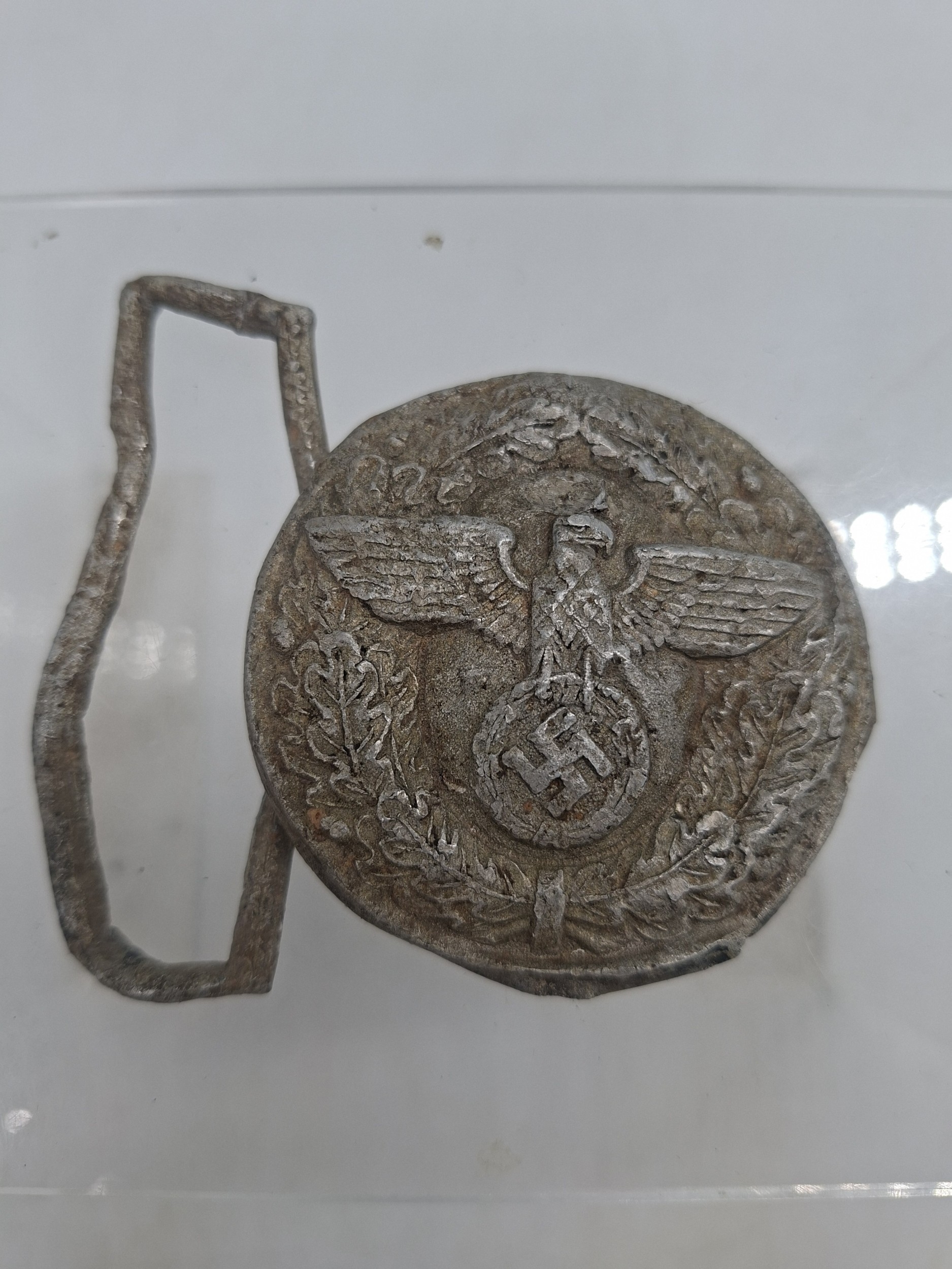 Lot 525
