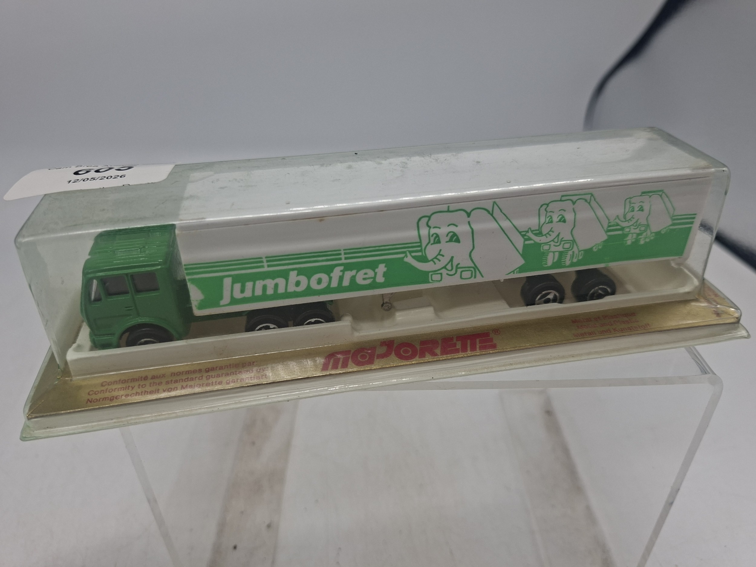 Lot 605