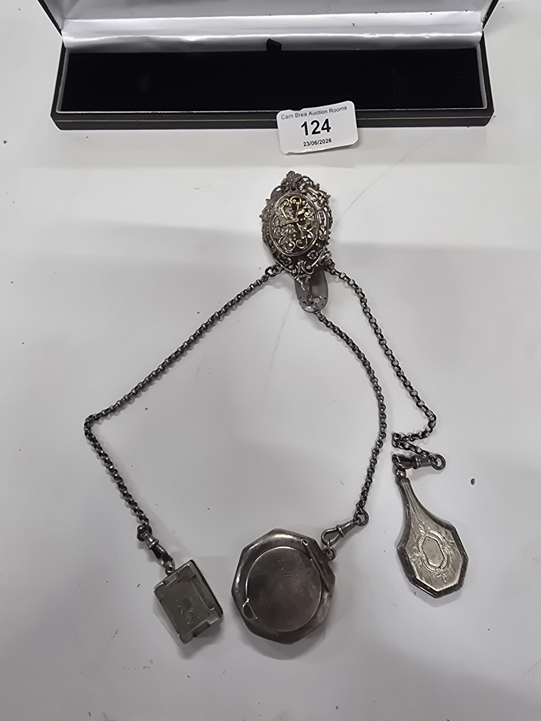 Lot 124