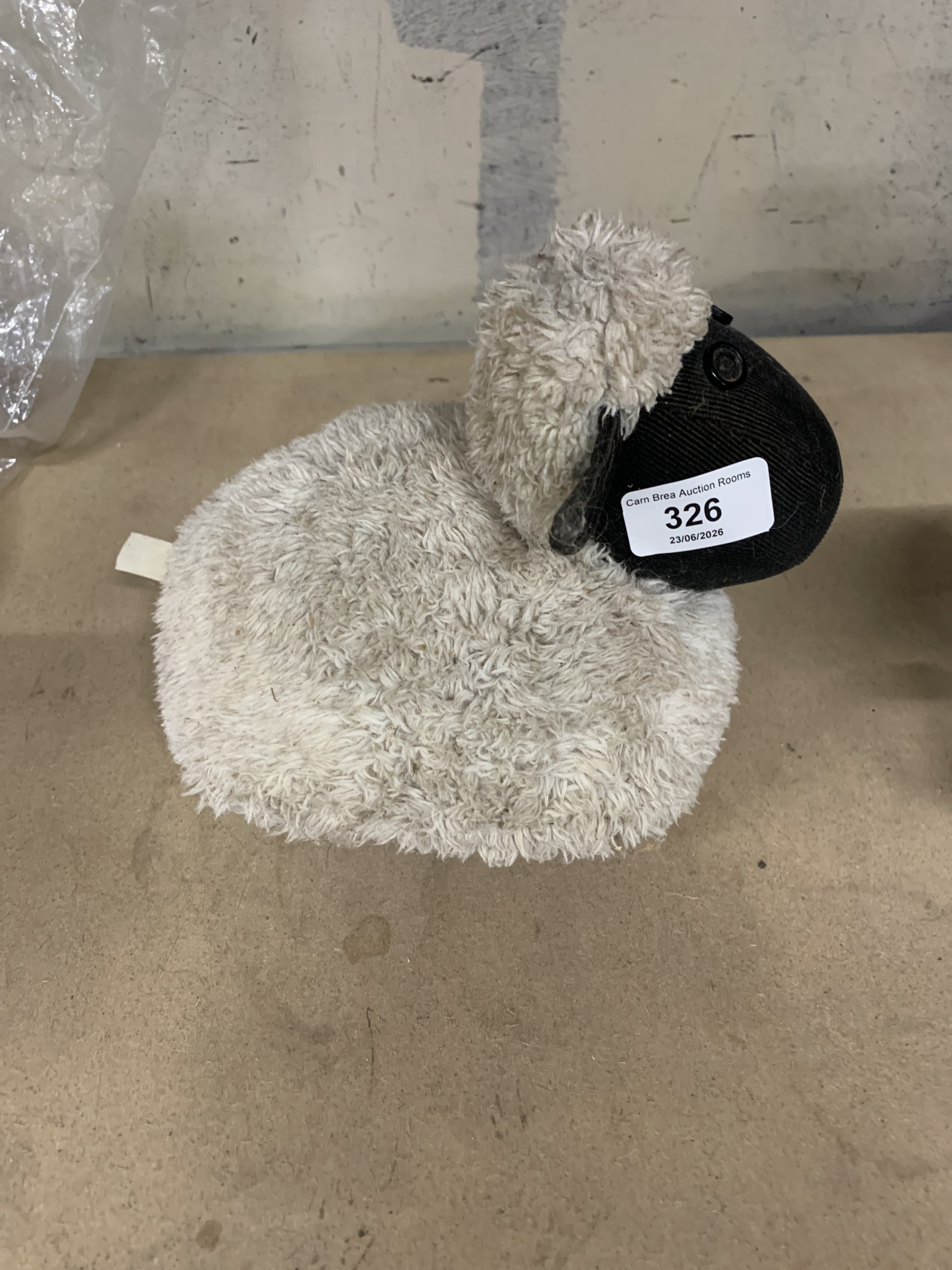 Lot 326