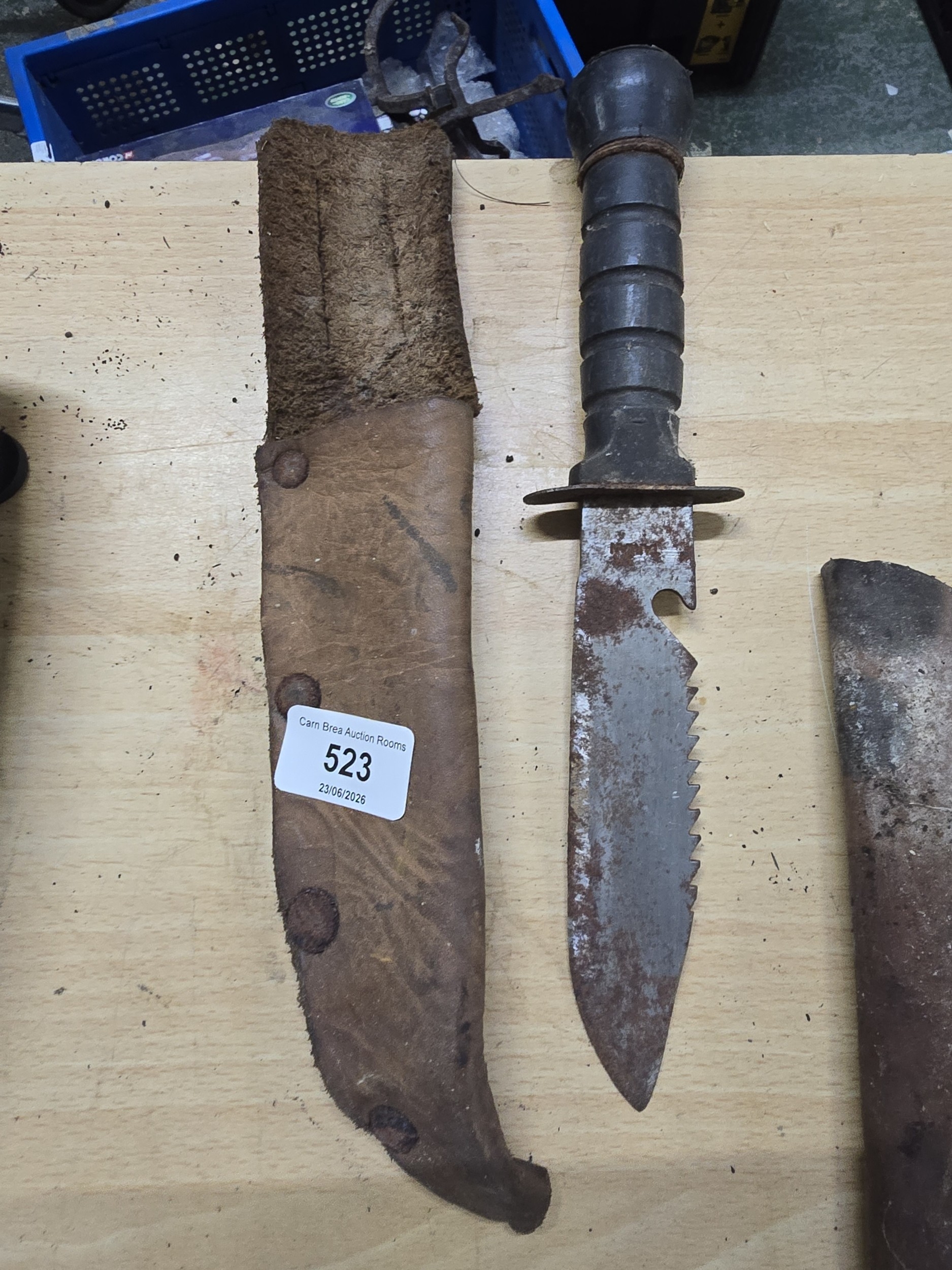 Lot 523