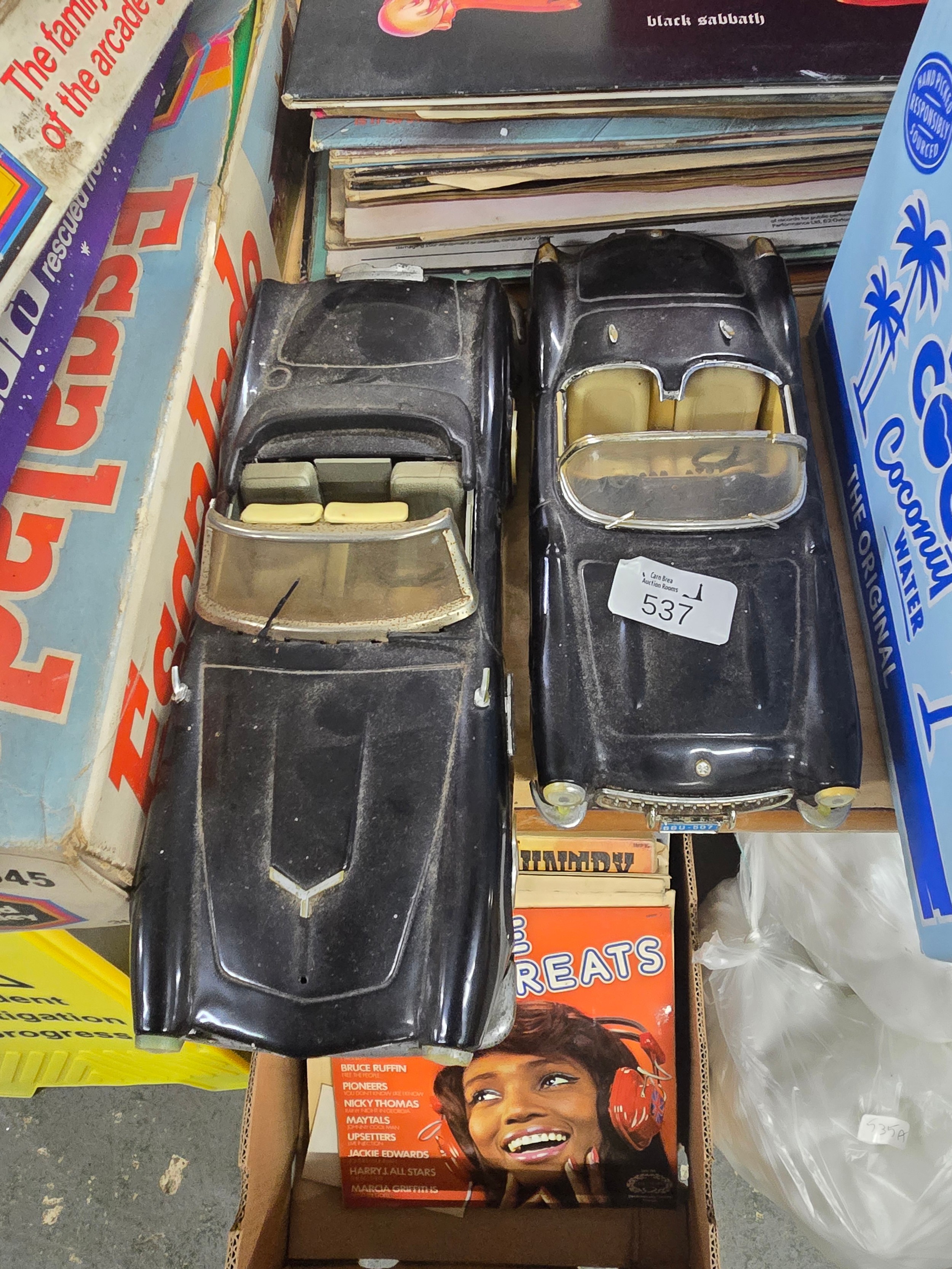 Lot 537